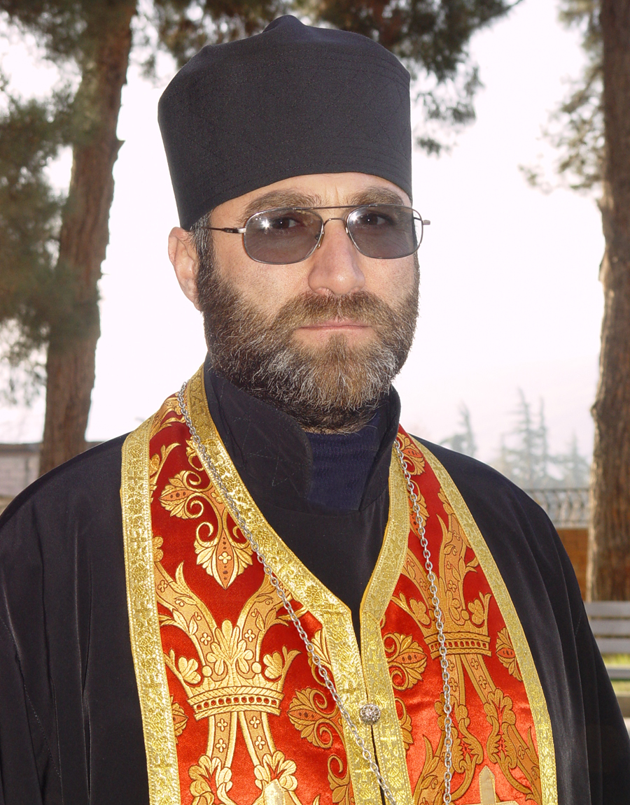 წმინდა მოწამეო ბარბარე, ევედრე ღმერთსა სულთა ჩვენთათვის! KARIBCHE